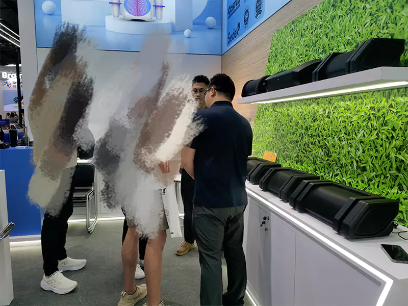 Canton Fair Day 1 Live! Experiență tehnologică imersivă la sala 8.1 J16-17